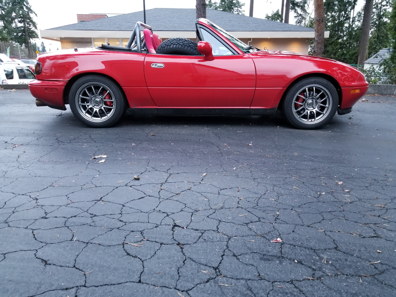 Today I raised my car an inch. Roughly... I didn’t actually measure anything, I just needed to gain some clearance so my shop can fit new winter tires. I’ll readjust ride height after that
